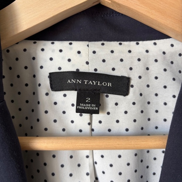 Ann Taylor Navy Blue Blazer - Picture 3 of 6
